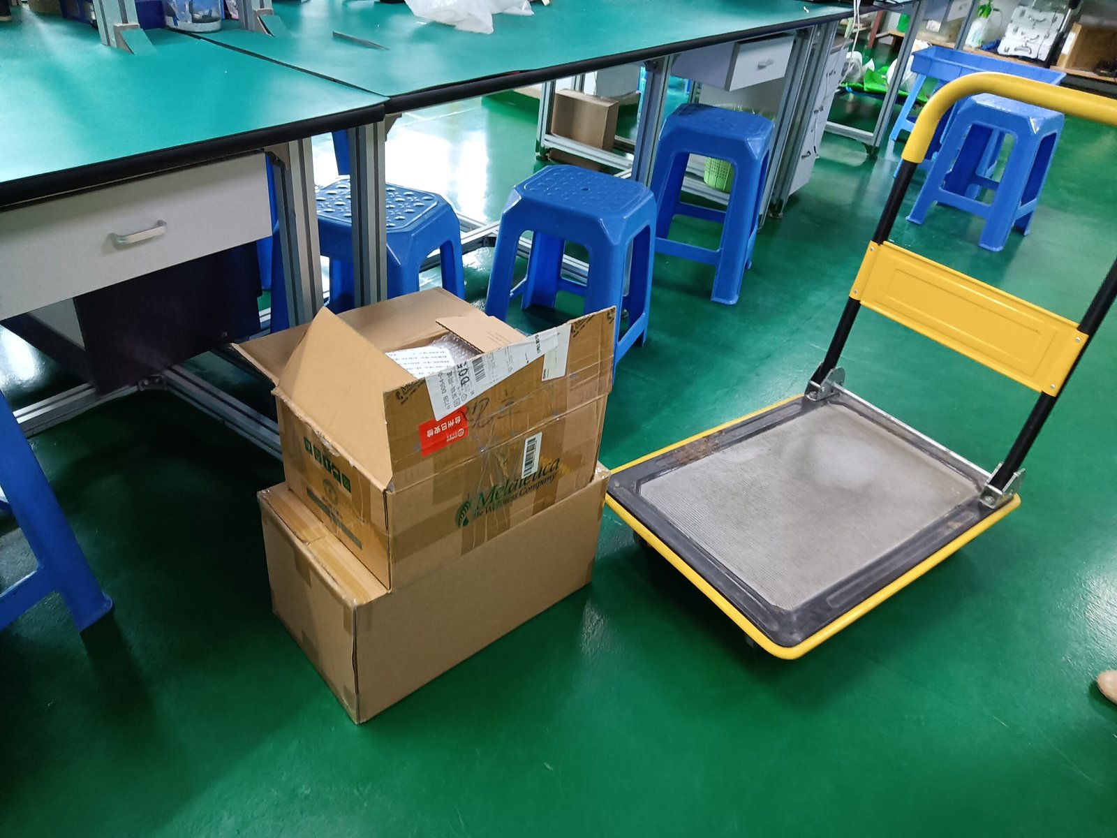 Reunión de capacitación de distribuidores MAIKONG con asistentes de diferentes países latinoamericanos