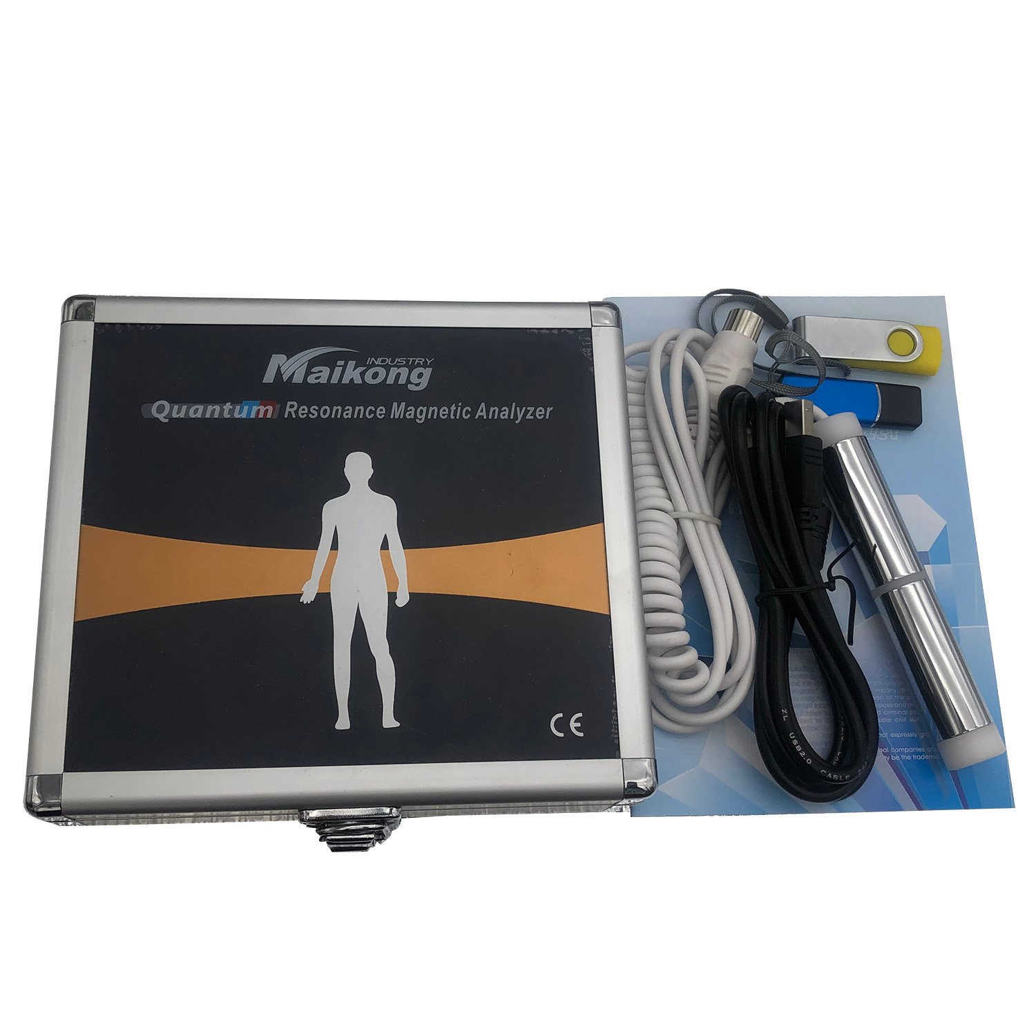 Profesional de salud usando QRMA machine con paciente en clínica moderna en Perú