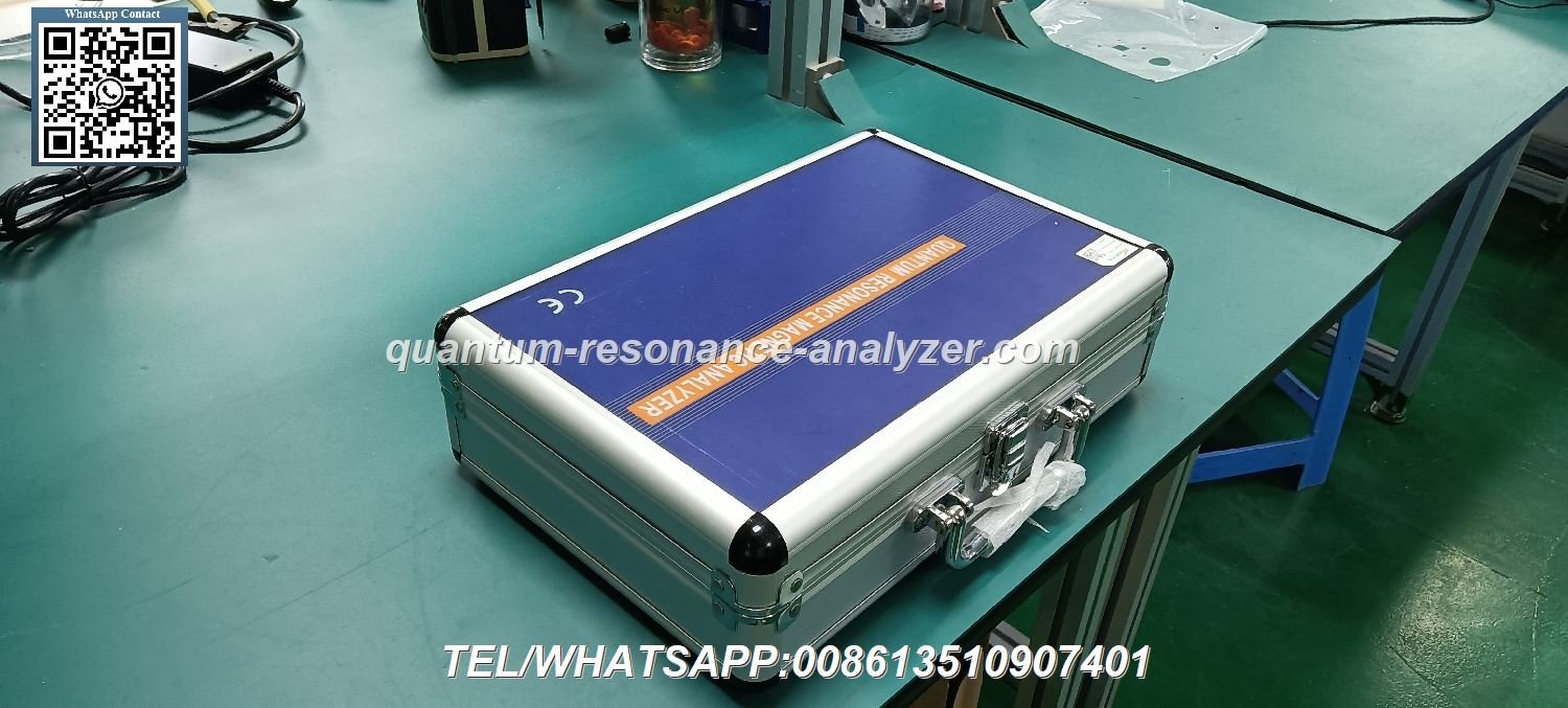 Tecnología qrma machine mostrando análisis de frecuencias electromagnéticas corporales