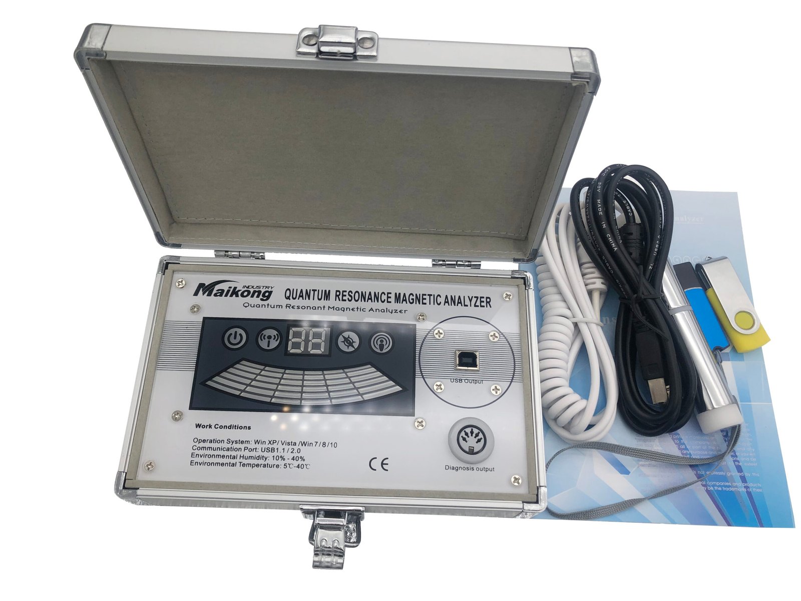 Profesional de salud interpretando resultados de analizador cuántico en clínica peruana